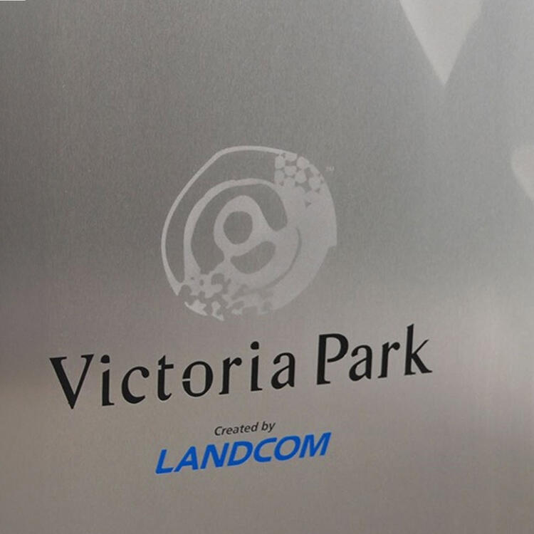 victoria-park-square